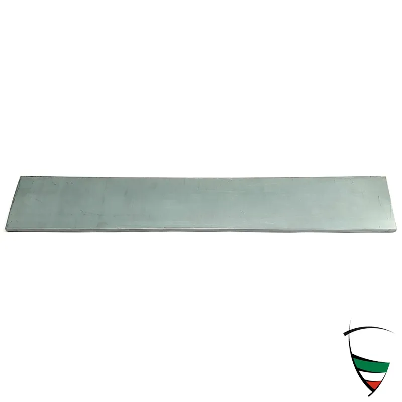 chapa rep. bajo de puerta der. GT