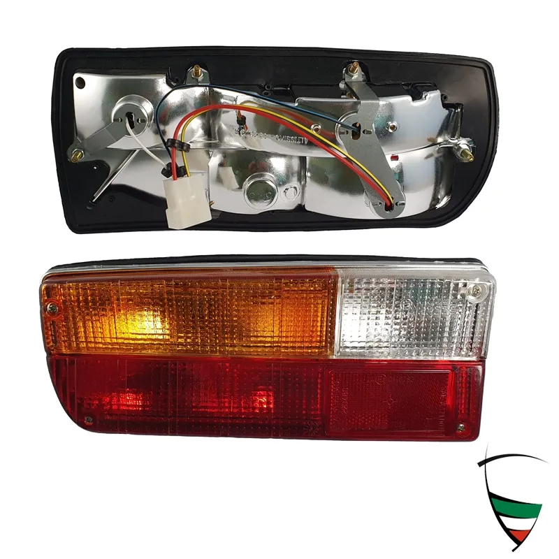 Luz trasera Bertone GTV 2000 izquierda incluye junta