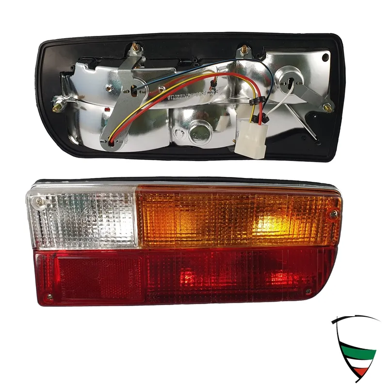 Luz trasera Bertone GTV 2000 derecha incluye junta