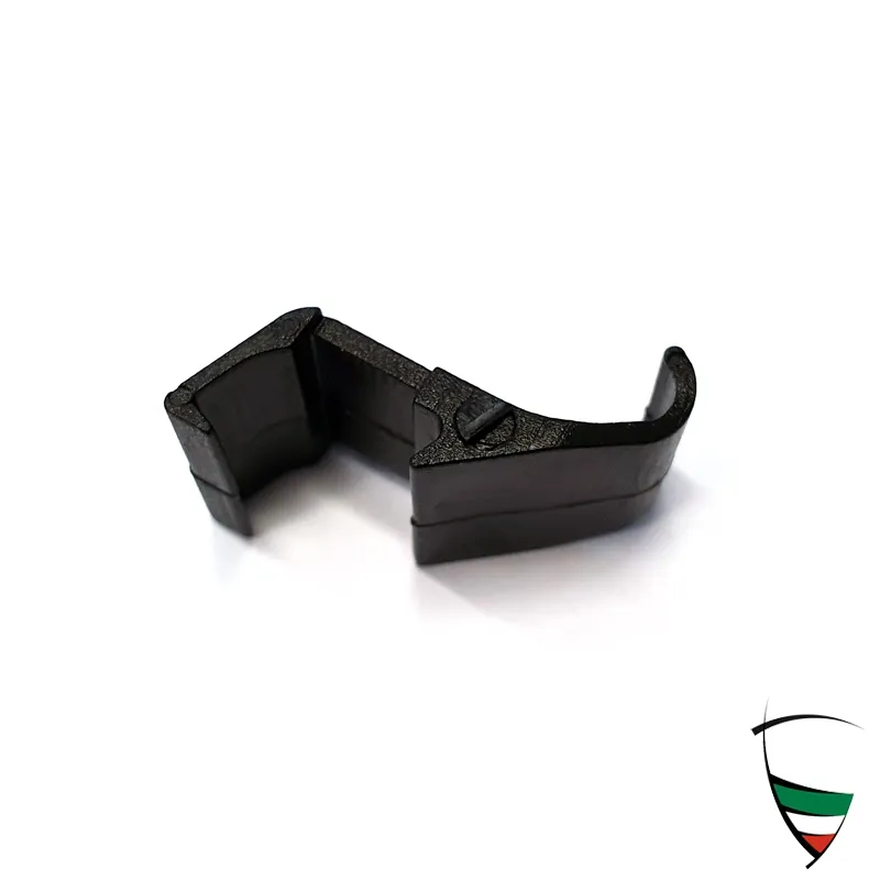 clip plastico en negro por cubre capota Spider 70-93