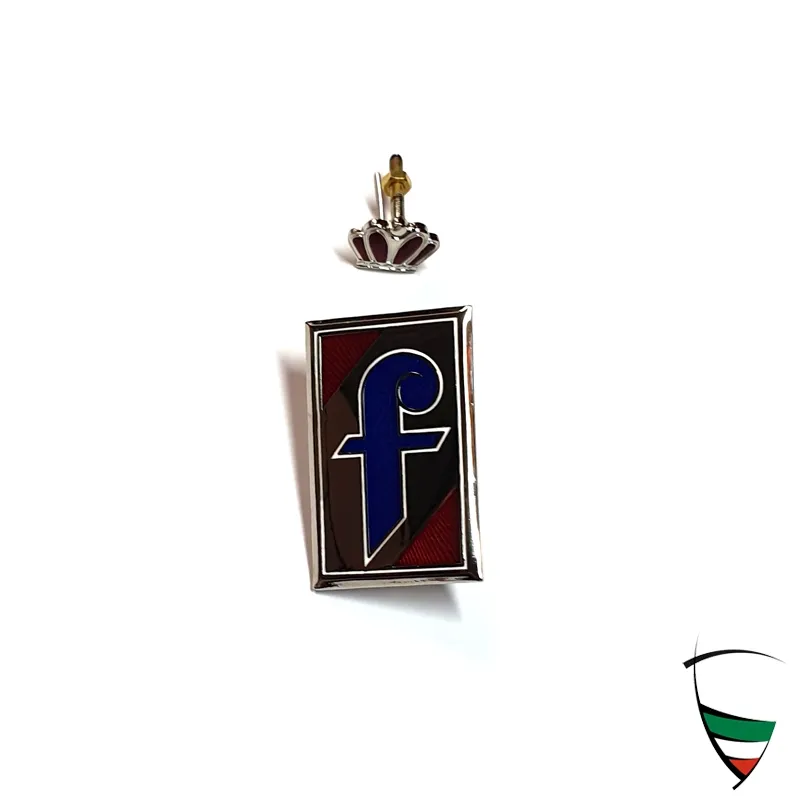 Pininfarina Emblem seitlich mit mit separater Krone